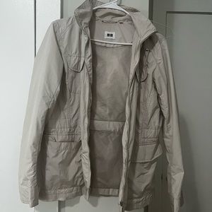 Uniqlo Lightweight Rain Coat in Off-White